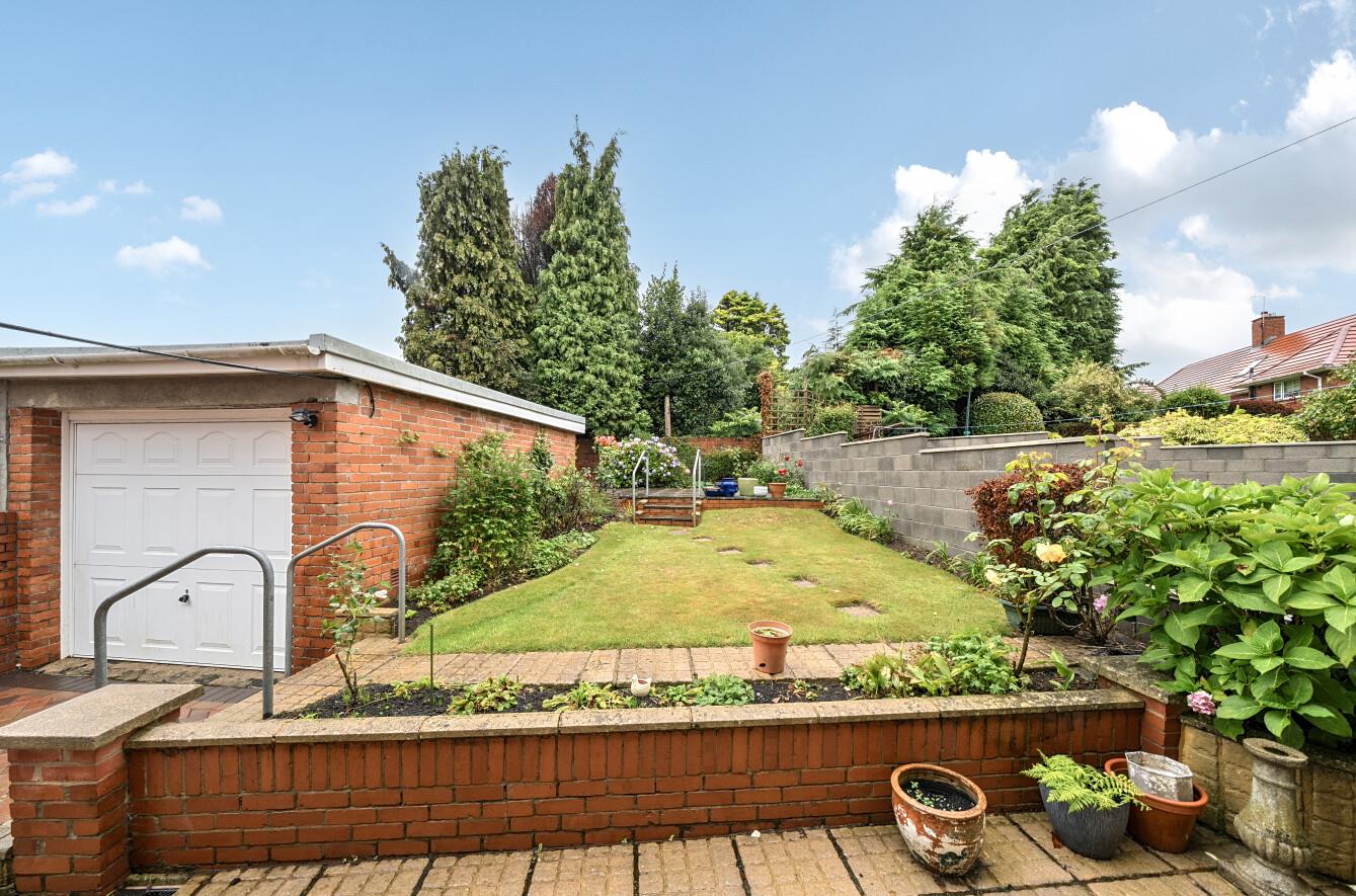 Cherry Grove, Derwen Fawr, Swansea, SA2 8AX